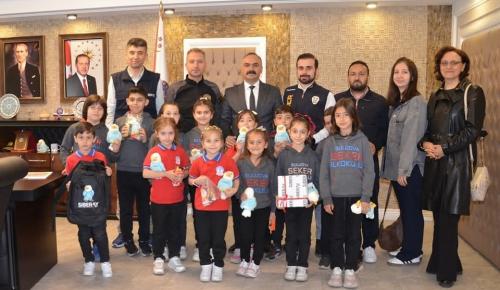 Klavyenin Arkasında Değil, Dostunun Yanında Ol!” Temalı Yarışma